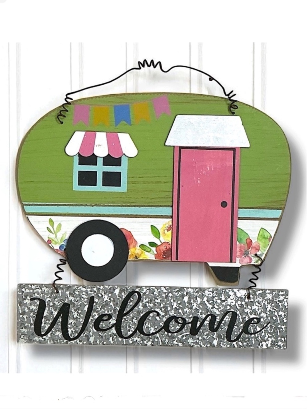 Camper Welcome Sign Colorful Wall Decor Retro Green Pink